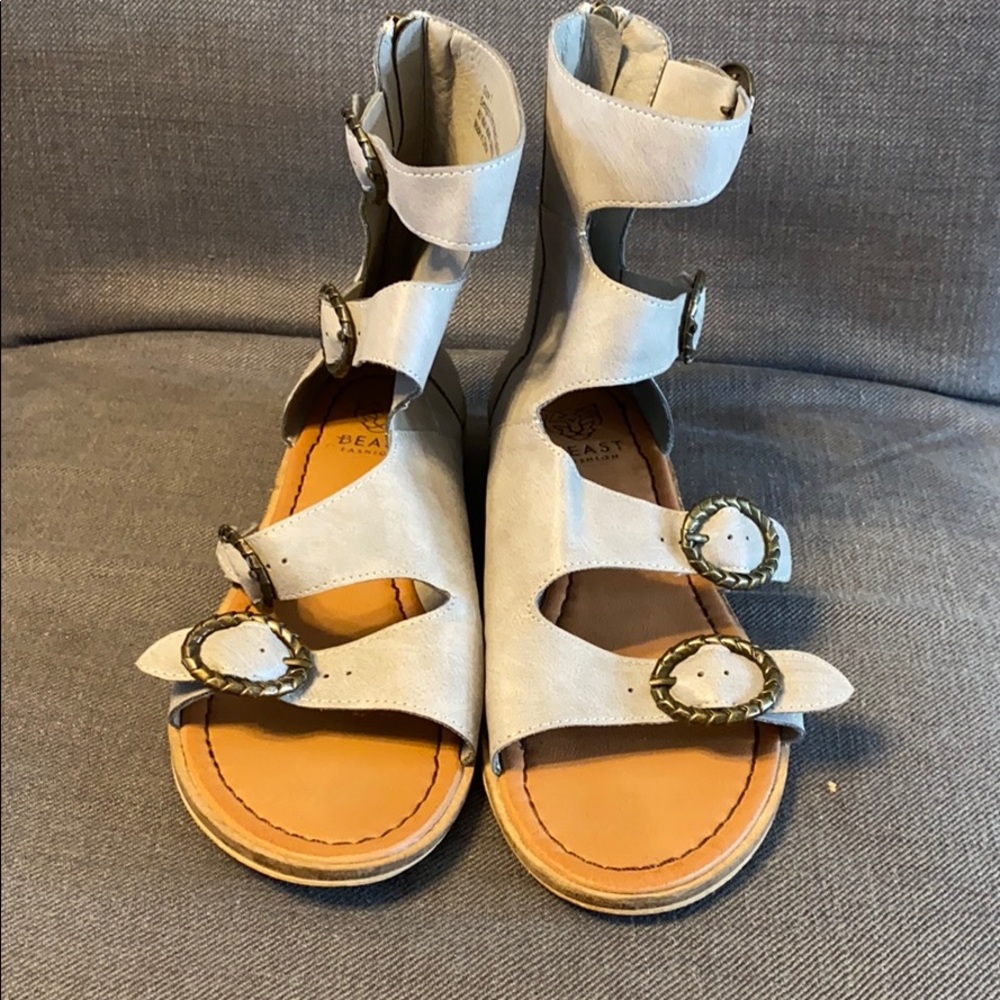 Adorable gray bootie sandals